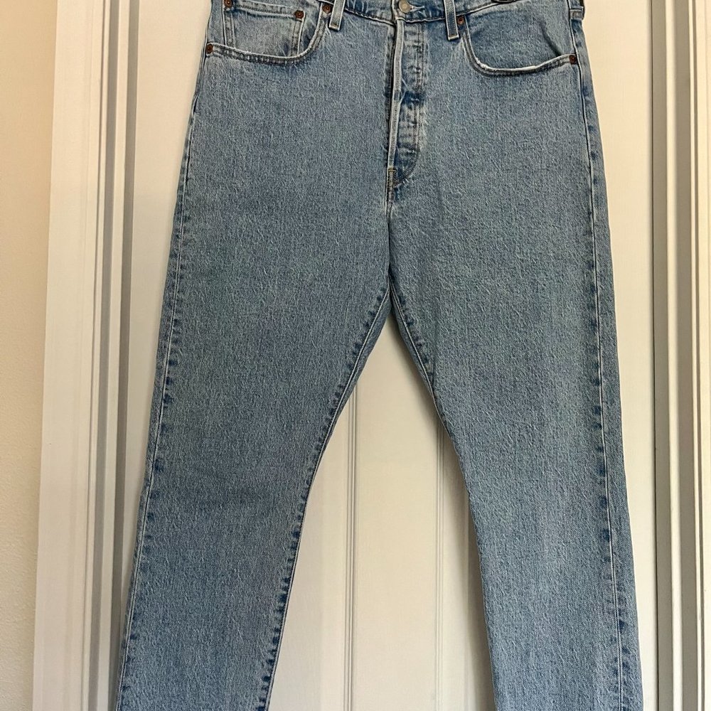 Levi’s Women’s High Waisted Original 501 Jeans 32x28